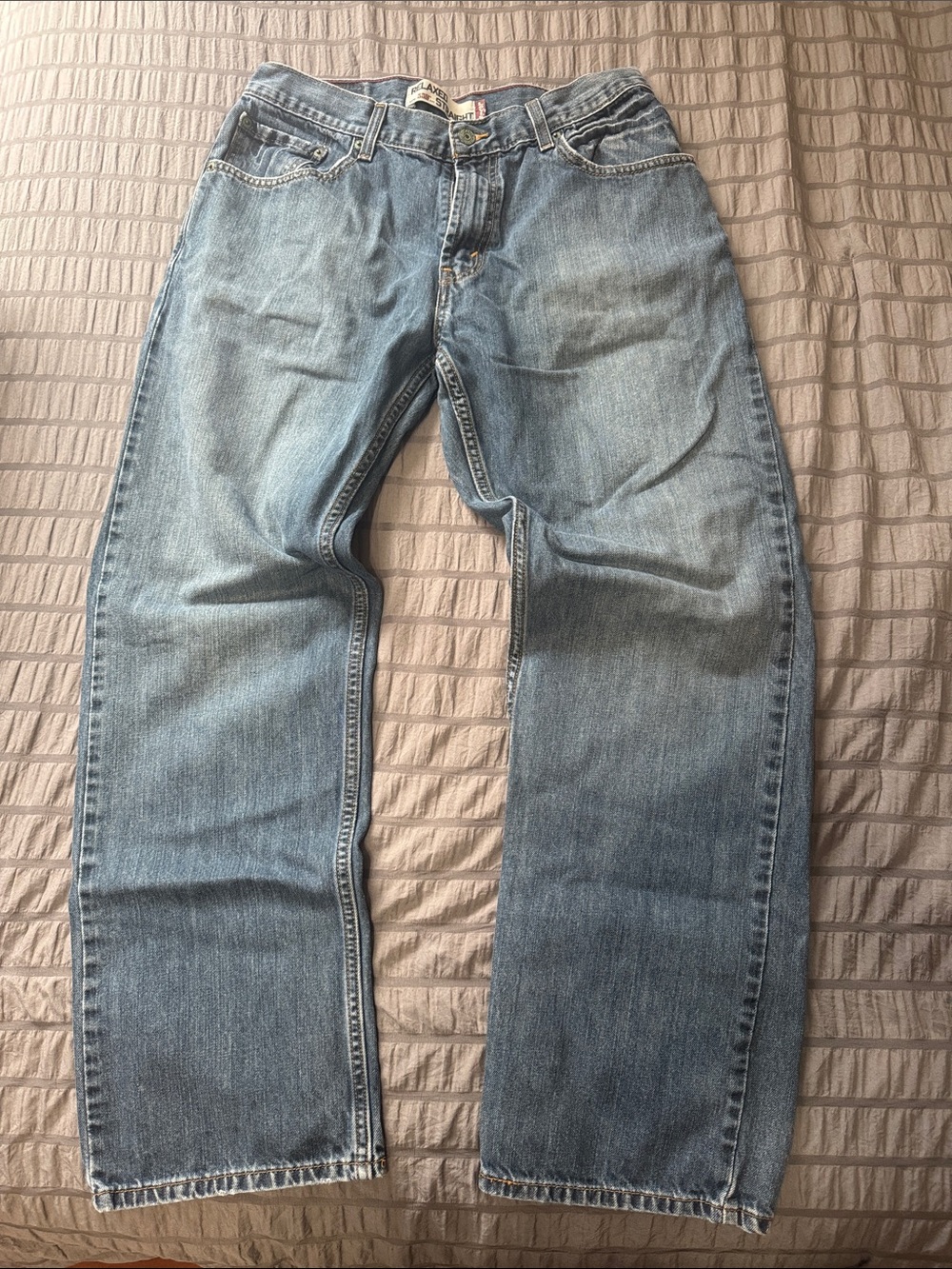 Levi's 559 Men's Relaxed Straight Light Blue Denim Jeans